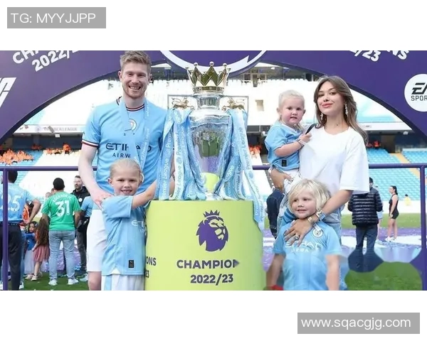 足球明星壁纸中的霸气女神展现无限魅力与力量